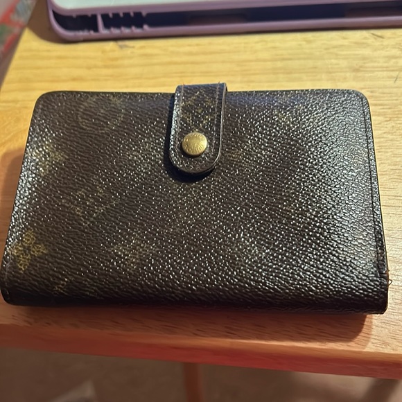 Louis Vuitton Monogram Porte Billet MI0998 Kisslock Wallet